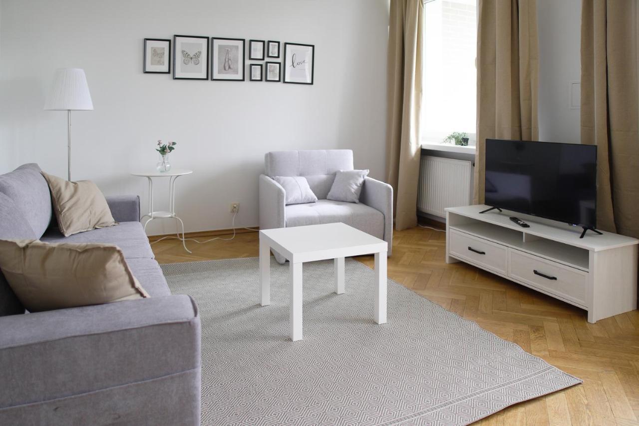 Apartament Przy Parku Saskim Warsaw Exterior photo