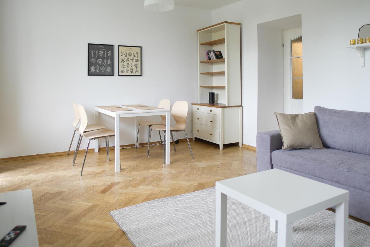 Apartament Przy Parku Saskim Warsaw Exterior photo